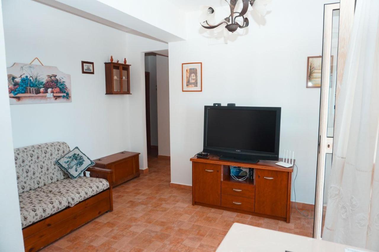 Villa Il Casale Di Bovo Marina Montallegro Habitación foto